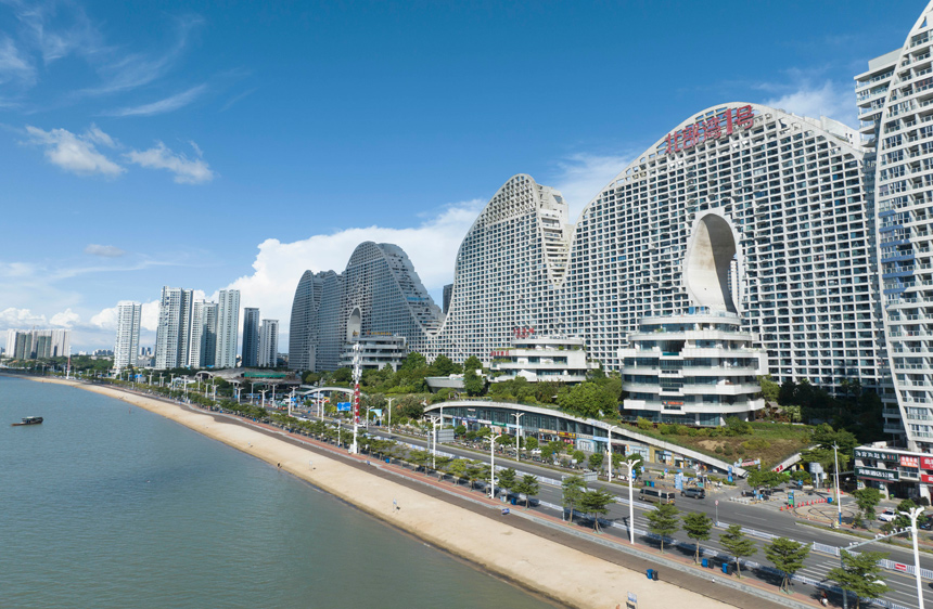 廉州灣大道美景如畫