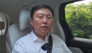 韋遠(yuǎn)明：讓靈渠成為打造桂林世界級(jí)旅游城市的一張靚麗名片興安縣以靈渠申遺為重點(diǎn)，堅(jiān)持生態(tài)優(yōu)先、保護(hù)為主、傳承文化，開辟靈渠人文與生態(tài)融合新路徑?！驹敿?xì)】