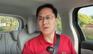 林長波：全力實(shí)施“龍行工程” 譜寫高質(zhì)量發(fā)展新篇章東風(fēng)柳汽緊緊依托自主創(chuàng)新，以及相關(guān)技術(shù)積淀，全力實(shí)施“龍行工程”……【詳細(xì)】