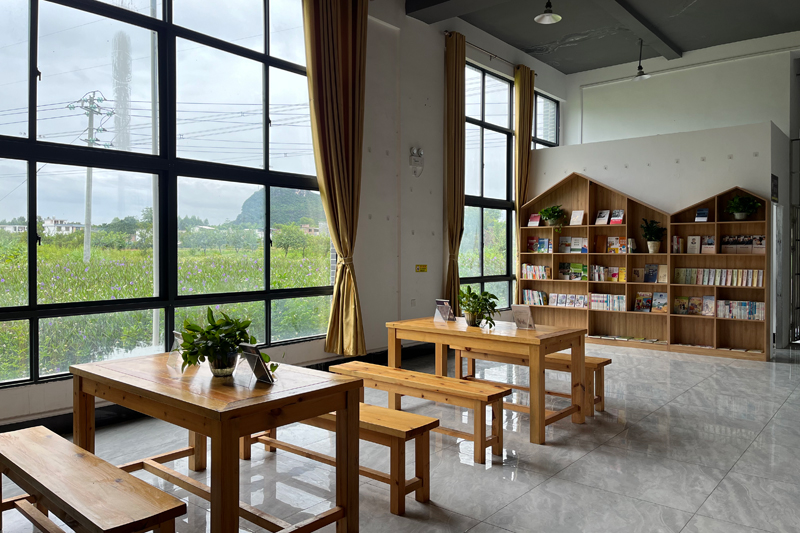 打造鄉(xiāng)村旅游景區(qū)讀書角，構(gòu)筑鄉(xiāng)村文化生活。祥周鎮(zhèn)人民政府供圖