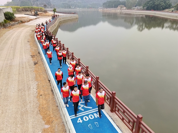 靈湖面貌煥然一新。