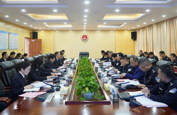 崇左市公安局與崇左市檢察院召開工作協(xié)商會議。崇左市公安局供圖