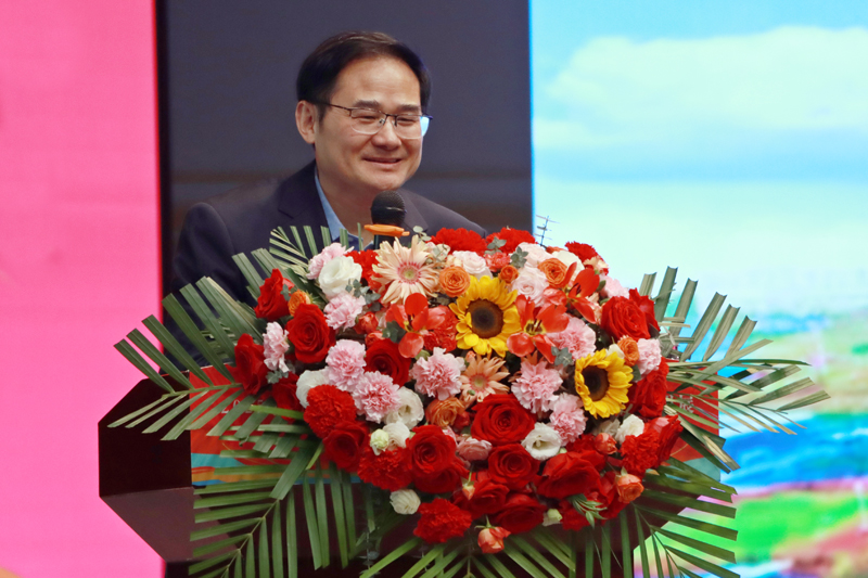 李夢(mèng)卿教授作主題授課。廣西幼師供圖