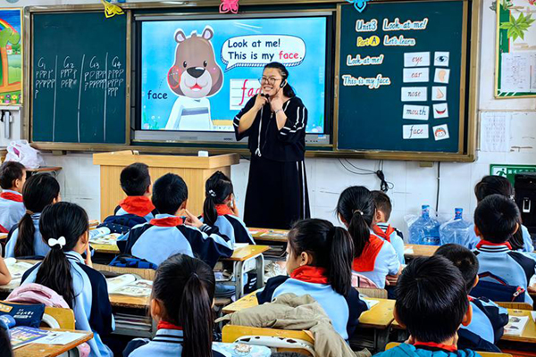 進(jìn)德中心小學(xué)開展公開課活動(dòng)。柳江區(qū)教育局供圖