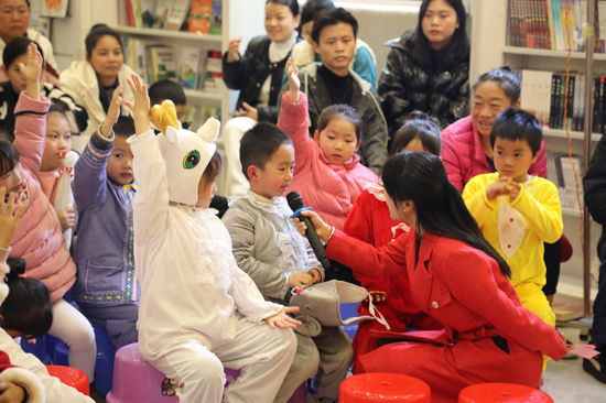 “親子閱讀”活動現(xiàn)場