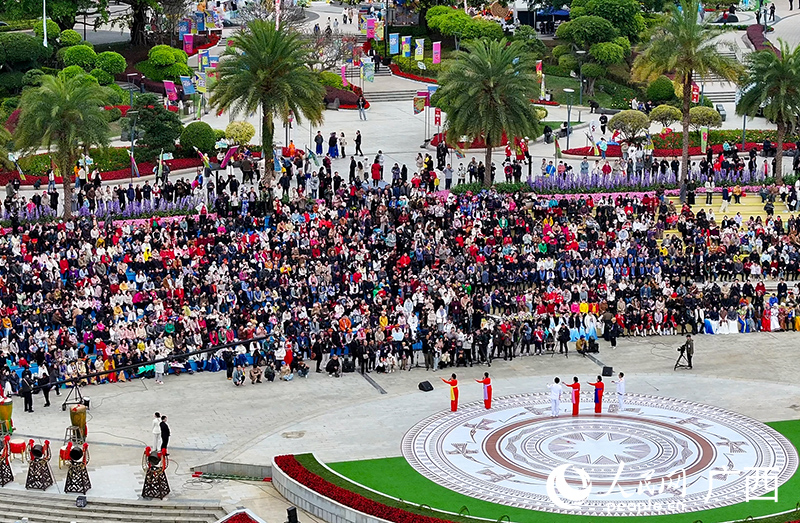 “四季村歌”活動現(xiàn)場。人民網(wǎng) 雷琦竣攝