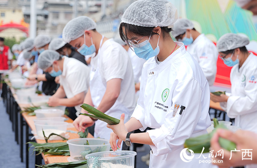 比賽現(xiàn)場。人民網(wǎng) 梁章暉攝