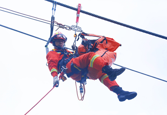 演練現(xiàn)場。黃結(jié)攝