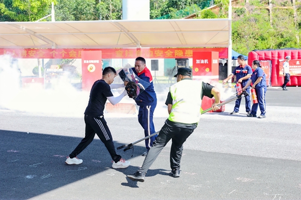 演練現(xiàn)場(chǎng)。