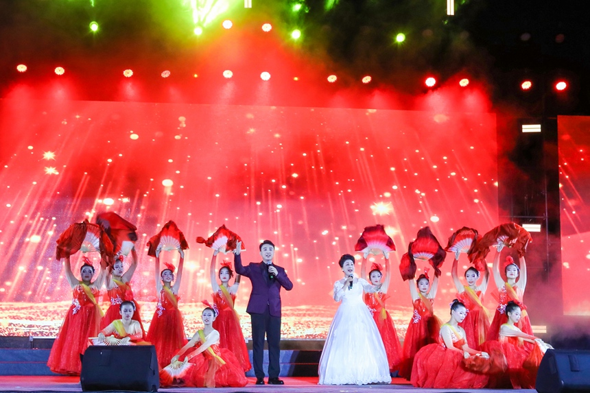 演出現(xiàn)場。主辦方供圖