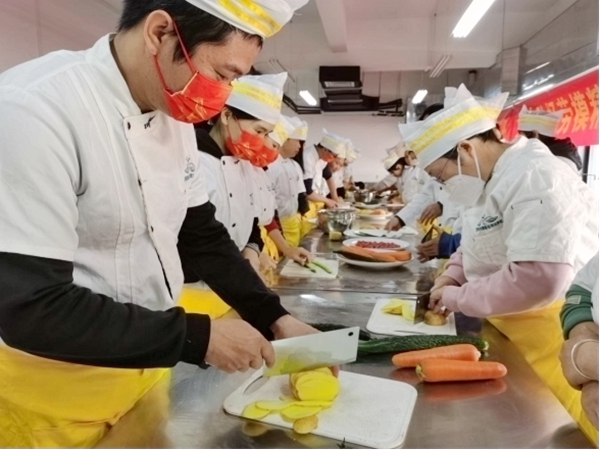 烹飪培訓(xùn)。