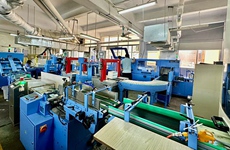 廣西地質(zhì)印刷廠首條自動(dòng)化高速膠訂生產(chǎn)線正式投產(chǎn)