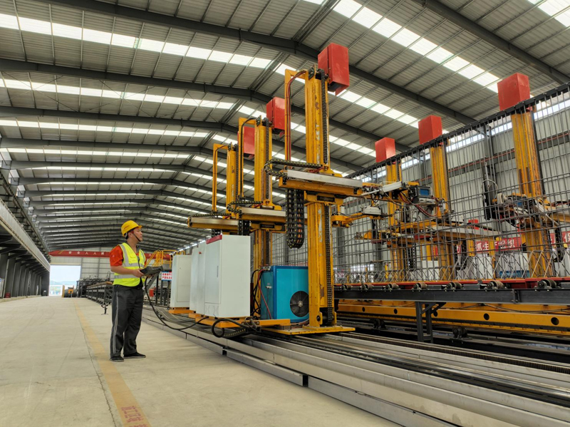 智能生產(chǎn)線底腹板鋼筋焊接