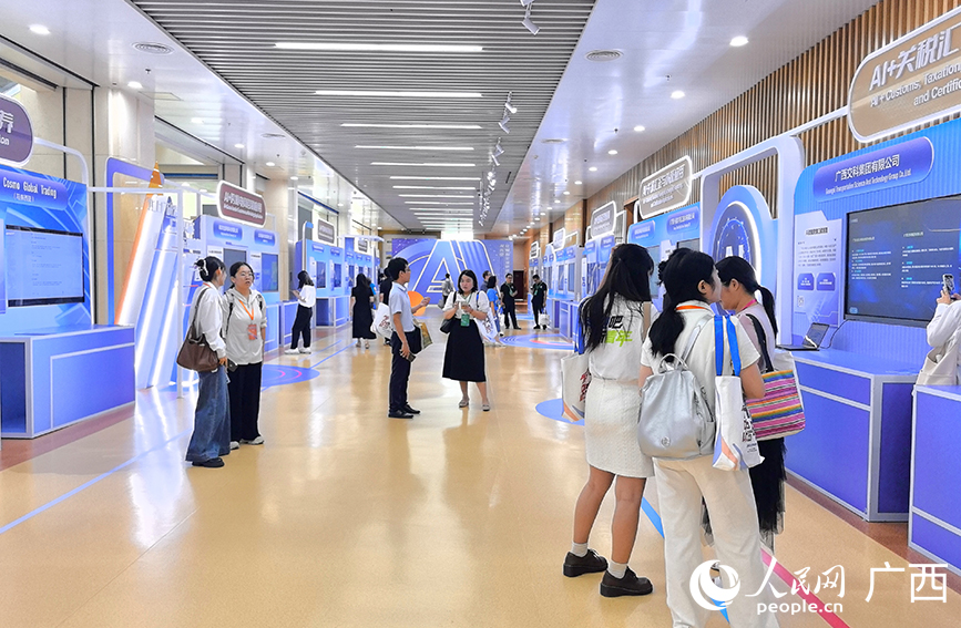 展覽現(xiàn)場。人民網(wǎng) 付華周攝