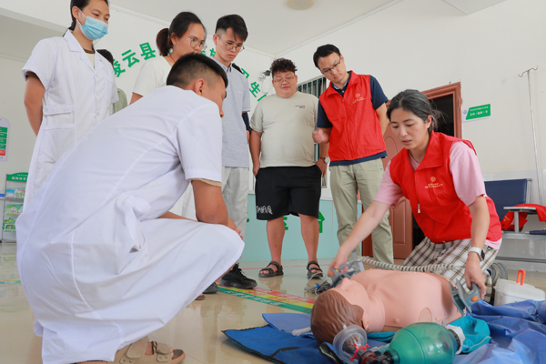 巡回義診活動現(xiàn)場