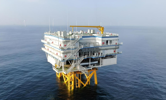 項(xiàng)目投建的海上升壓站。興業(yè)銀行南寧分行供圖