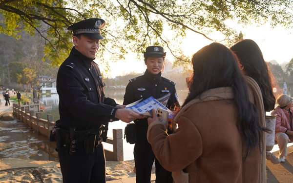 防詐宣傳進(jìn)景區(qū)