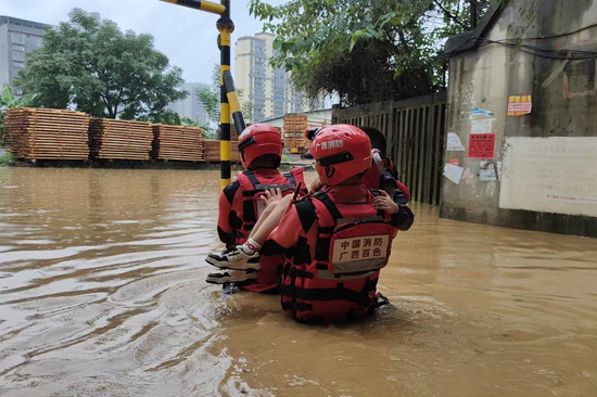 轉(zhuǎn)移被困人員