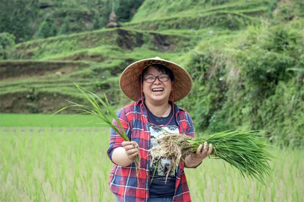 柳州市融水苗族自治縣安陲鄉(xiāng)江門村黨總支書記、村委會(huì)主任楊寧