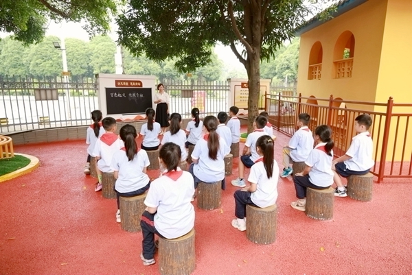 清風(fēng)講堂一角。