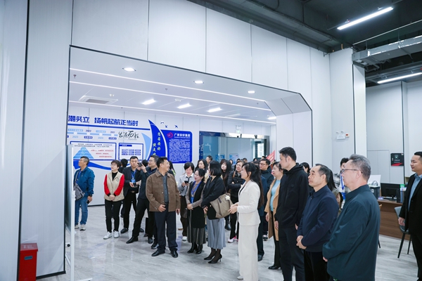 調(diào)研現(xiàn)場(chǎng)。主辦方供圖