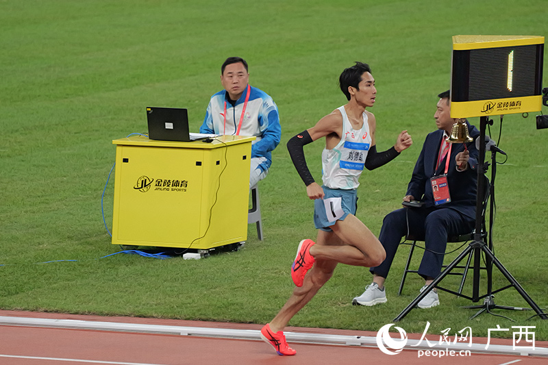 比賽現(xiàn)場。人民網(wǎng) 梁章暉攝