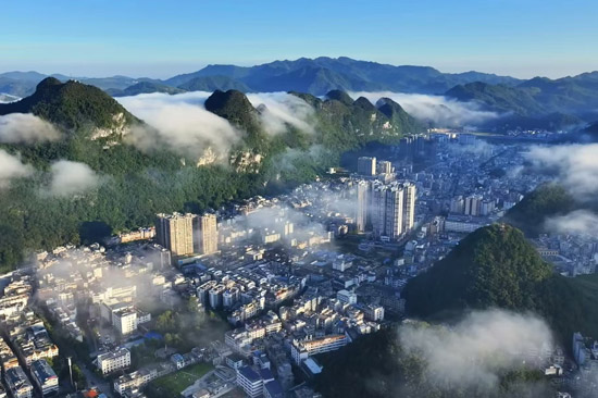 美麗的仙霞山。樂業(yè)縣委宣傳部供圖