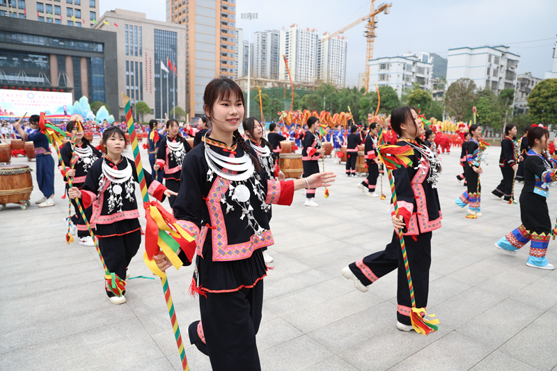 民族文化進(jìn)校園活動。