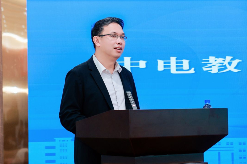 廣西水利電力職業(yè)技術(shù)學(xué)院校長(zhǎng)劉存香致辭。學(xué)校供圖