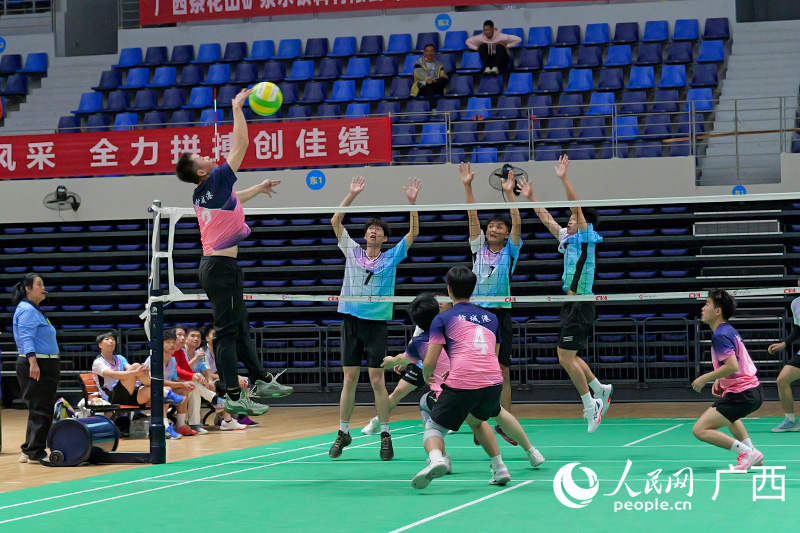 比賽現(xiàn)場。人民網(wǎng) 梁章暉攝