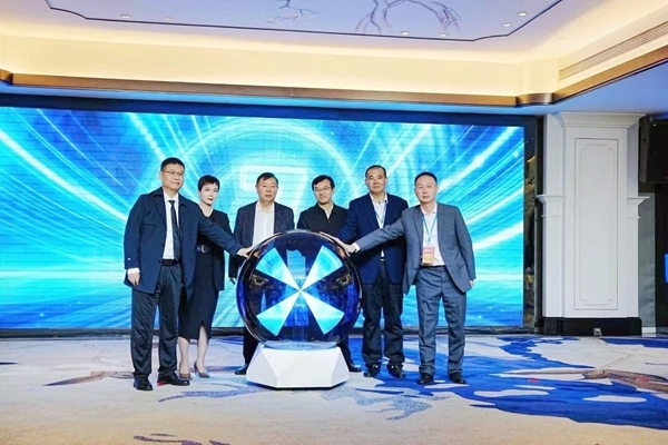 全國(guó)物流職業(yè)教育創(chuàng)新發(fā)展聯(lián)盟成立。廣西物流職業(yè)技術(shù)學(xué)院供圖