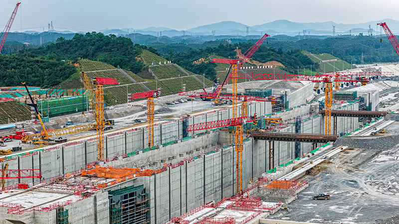 平陸運河青年樞紐施工現(xiàn)場。平陸運河集團供圖