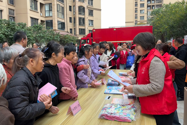 志愿服務活動現(xiàn)場。