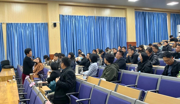 授課現(xiàn)場(chǎng)。林清蕓攝