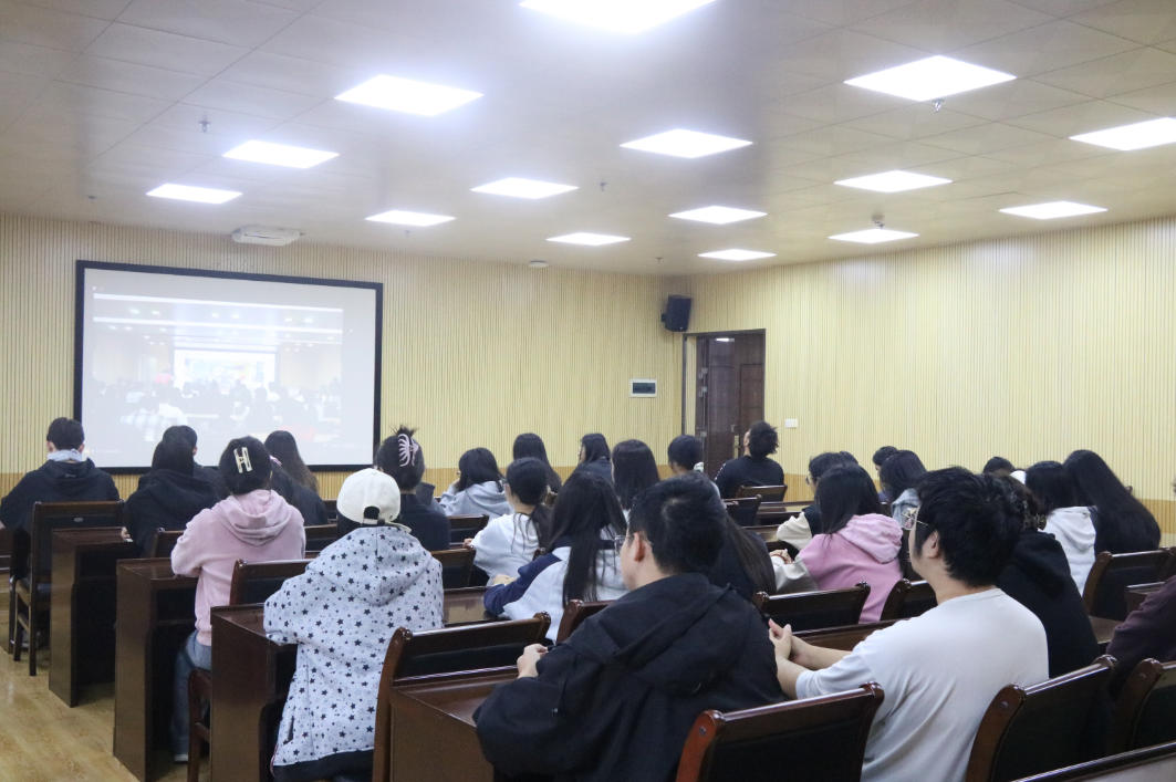 南寧師范大學(xué)線上觀看。南寧師范大學(xué)供圖