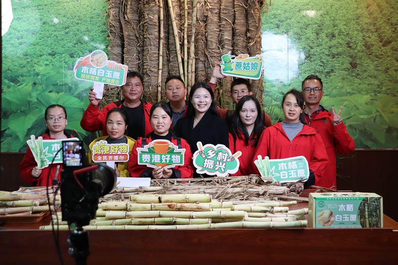 學員直播實踐現場。主辦方供圖