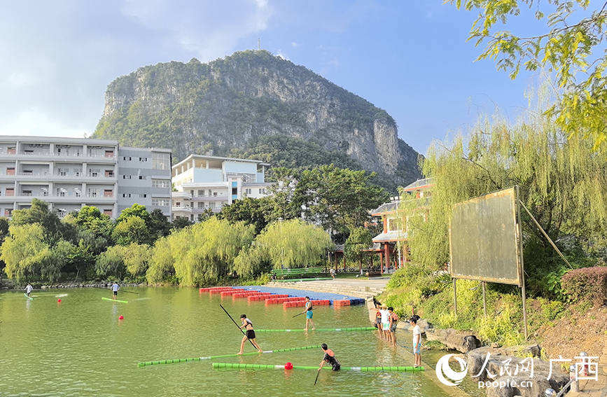 訓(xùn)練現(xiàn)場。人民網(wǎng) 付華周攝