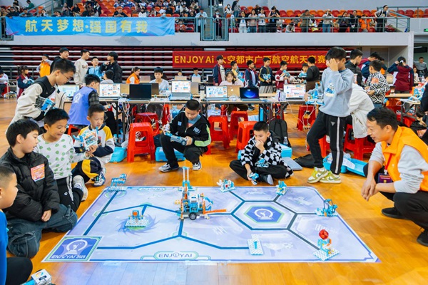 ENJOY太空都市普及賽比賽現(xiàn)場。李可天攝