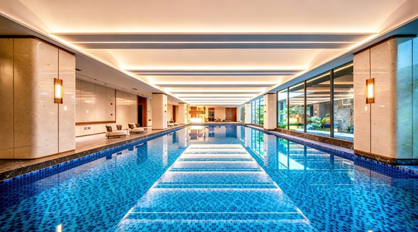 恒溫泳池。黃君軍攝