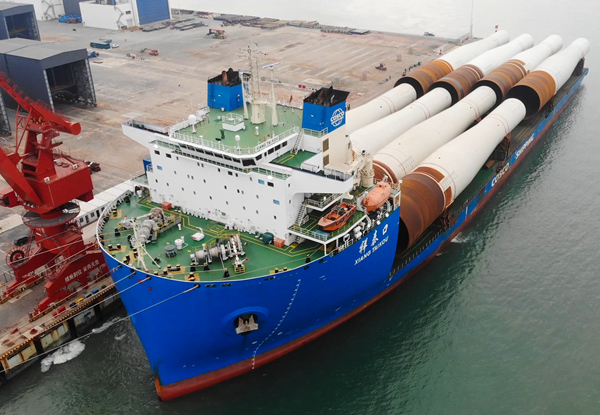 廣西制造，我國出口歐洲的最大批量海上風電單樁項目完成裝船交付。