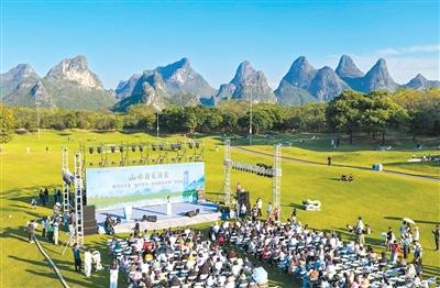 山水音樂詩會(huì)暨2025年度“新華薦書·山水閱讀書單”發(fā)布儀式活動(dòng)現(xiàn)場(chǎng)。 主辦方供圖